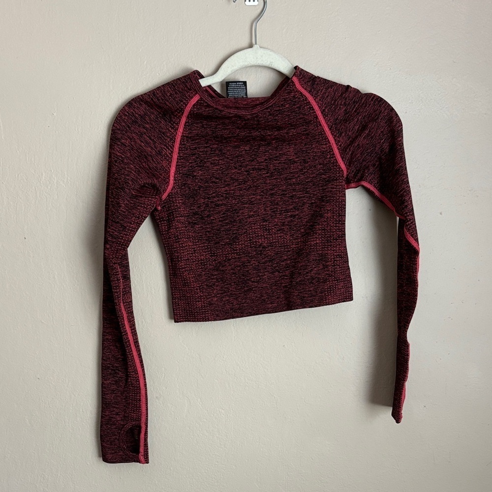 PINK Women's Maroon Crop long Sleeve workout Top size small